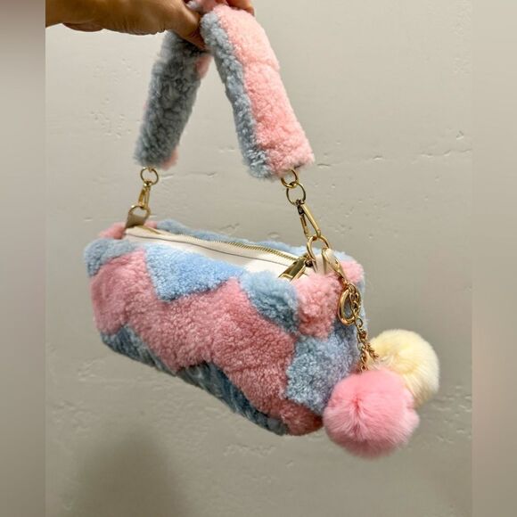 Handmade Colorblock Genuine Shearling Leather Barrel Bag & 3 Strap Styles - Picture 6 of 16